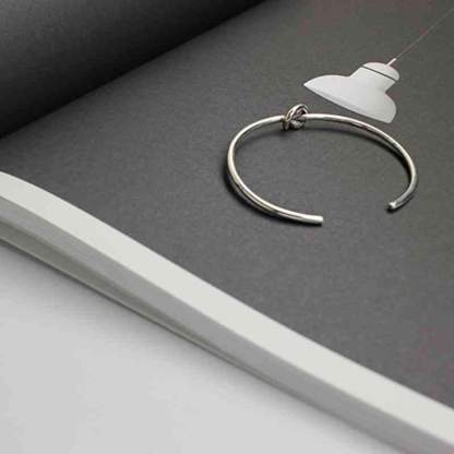Hot Selling Women 925 Sterling Silver Bracelets Bangles Knot Design Girl Trendy Jewelry Accessories Gift-Customized Jewel
