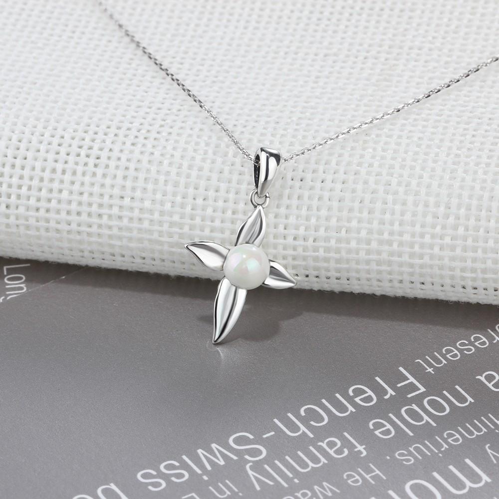 Cross Patterned Silver Pearl Pendant Necklace-Customized Jewel