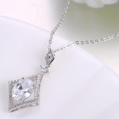 Women’s 925 Sterling Silver Rhombus Design Necklace, Fashion Jewelry for Party, Trendy Girl’s Pendant Necklace-Customized Jewel