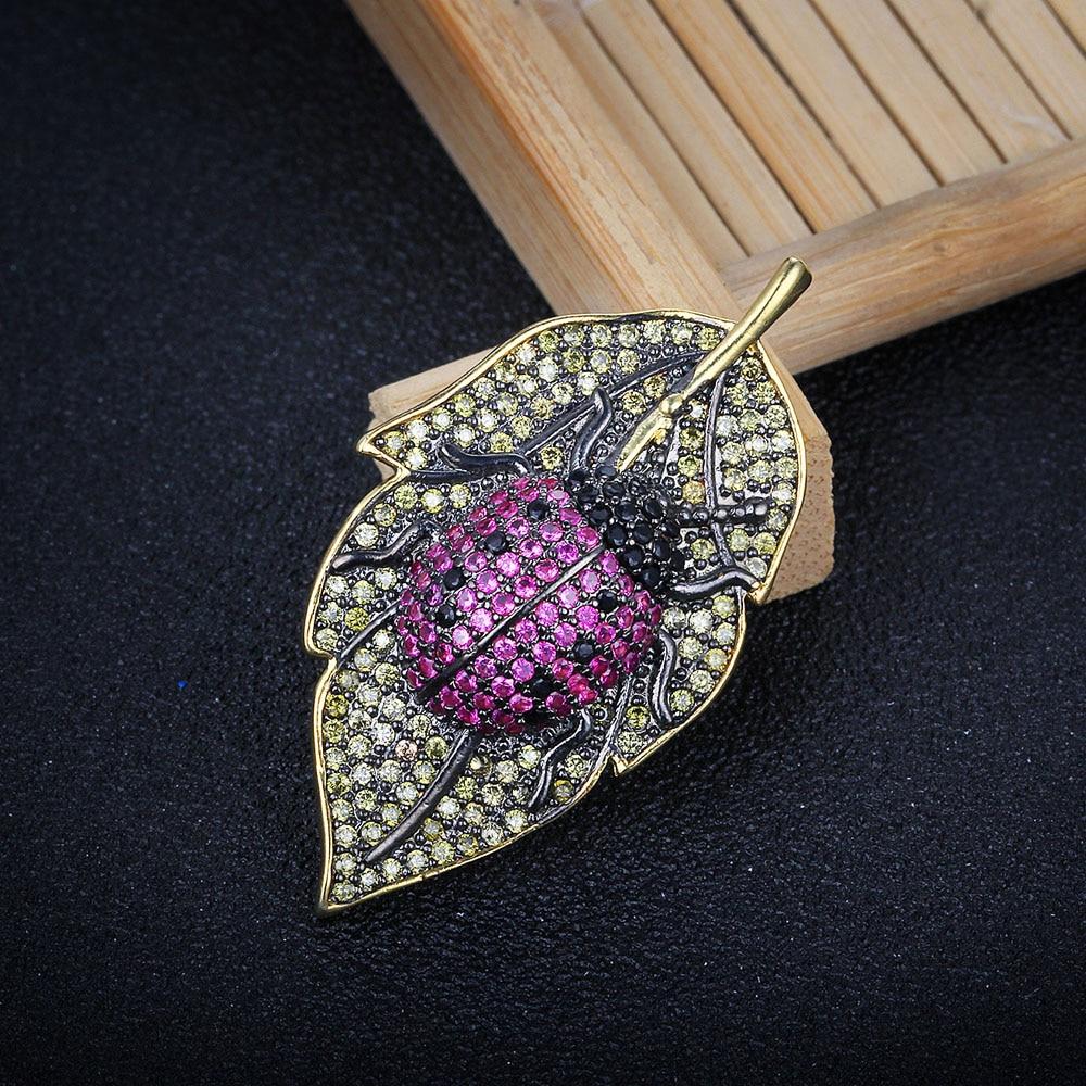 Lovely Ladybug On the Leaves Pendants Necklace Insects for Women Jewelry Fashion Dress Coat Accessory-Customized Jewel