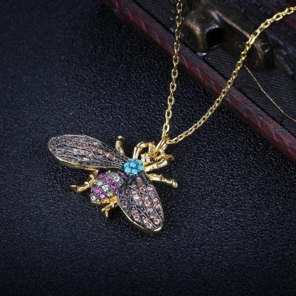 Fashion Honey Bee Insect Copper Pendant Necklace, Trendy Jewelry for Women, Perfect Gift for Her-Customized Jewel