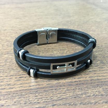 Trendy Genuine Leather Stainless Steel Holy Cross Bracelets for Men, Triple Layer Wristband, Anniversary Jewelry Gift-Customized Jewel
