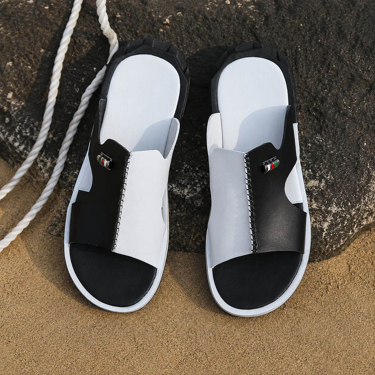 Colorblock Patched Design Wide Band Summer Slide Slippers For Men