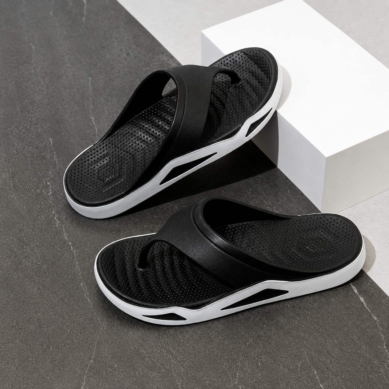 Hong Kong Style Anti Odor Flip Flop Sandals For Men And Women