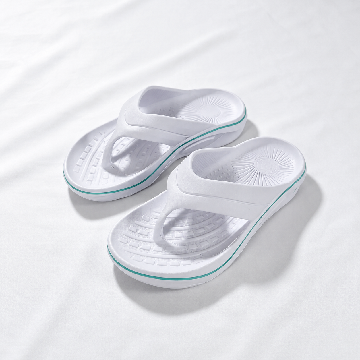 Casual Indoor Outdoor Flip Flops Sandals For Men And Women