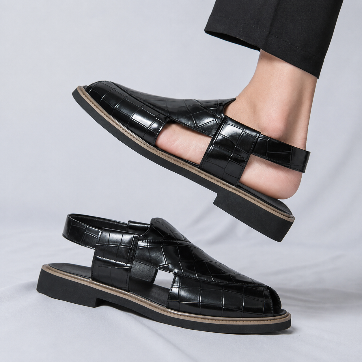 Cross Strap Casual Walking Outdoor Sandals For Men