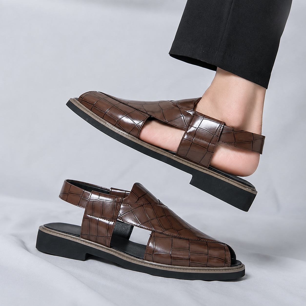 Cross Strap Casual Walking Outdoor Sandals For Men