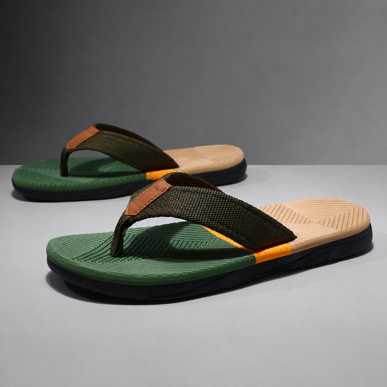 Casual Lightweight Quick Dry Cushioned Insole Wide Fit Slippers For Men