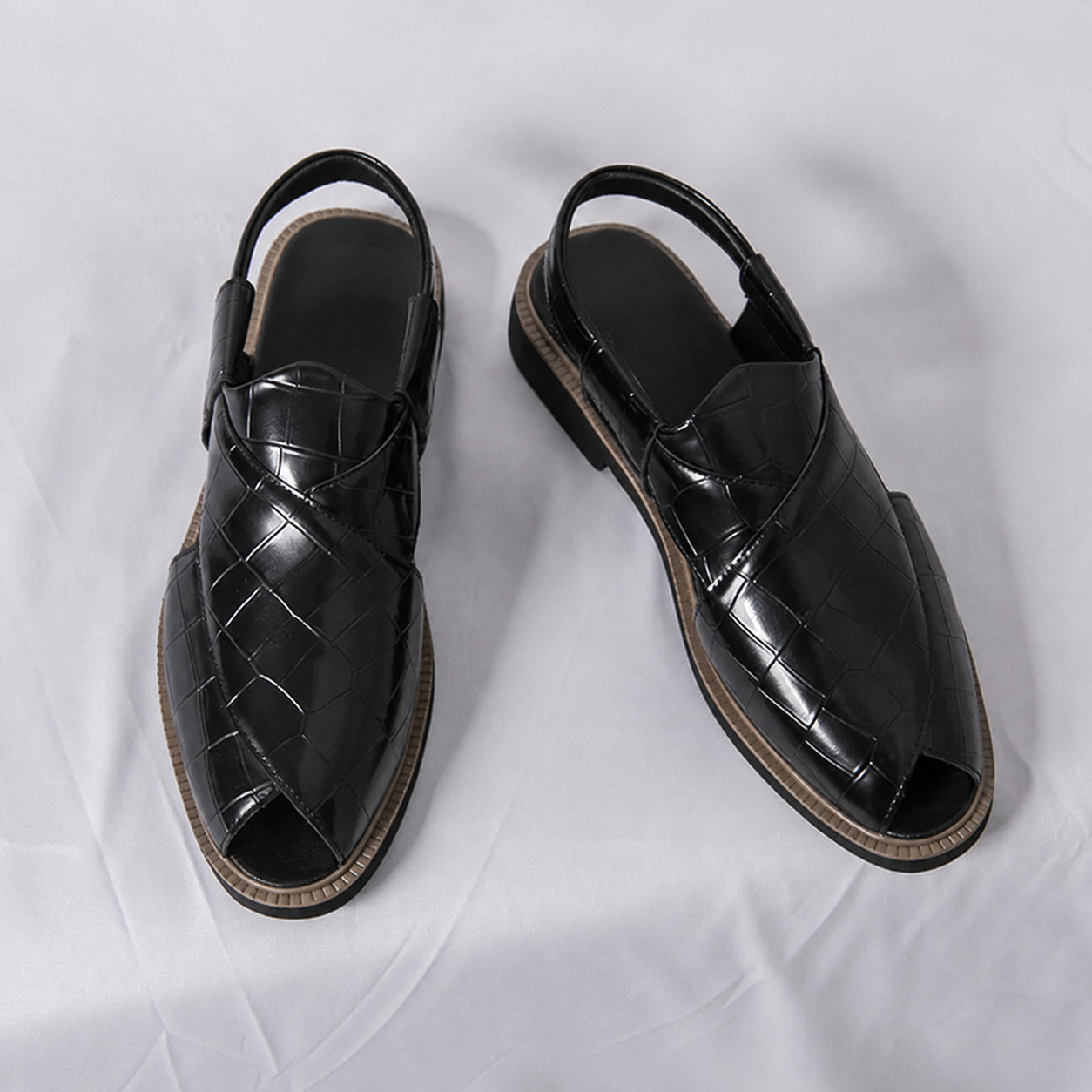 Cross Strap Casual Walking Outdoor Sandals For Men