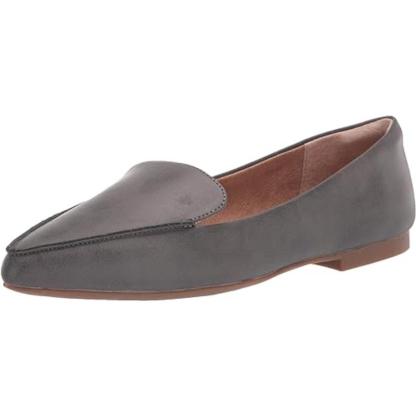 Sleek Minimalist Design Loafer For Women