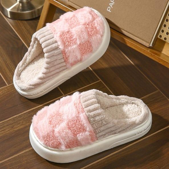 Non Slip Warm Fuzzy Fleece Plaid Design Slippers