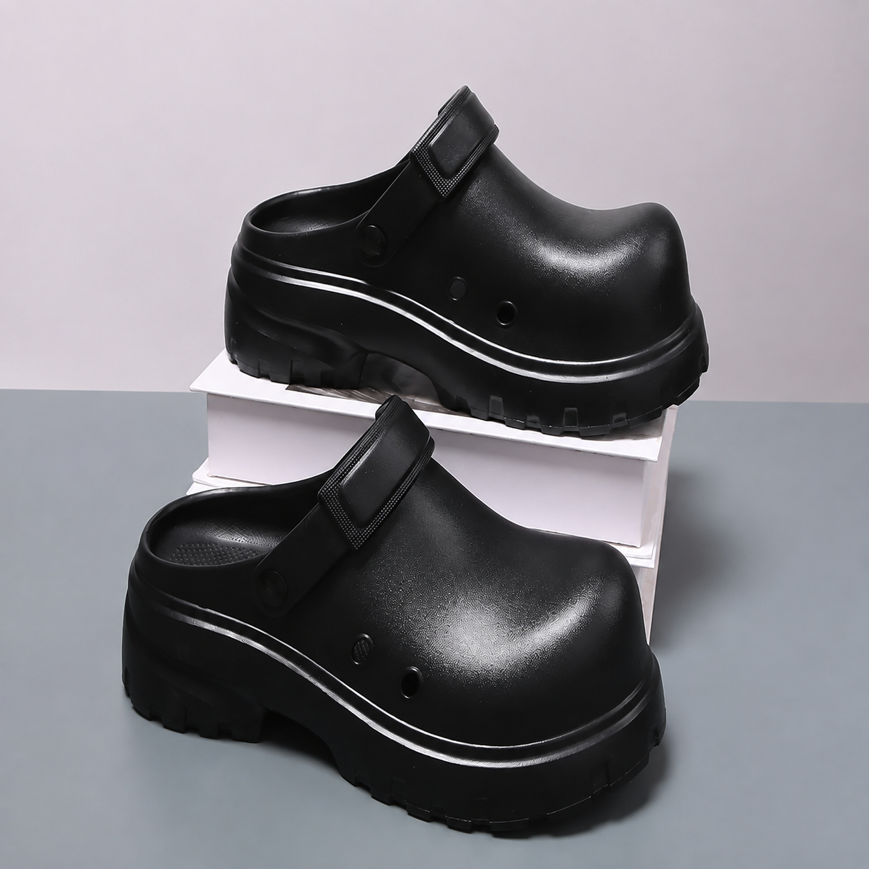 Thick Sole Non Slip Waterproof Platform Clogs Slides For Men