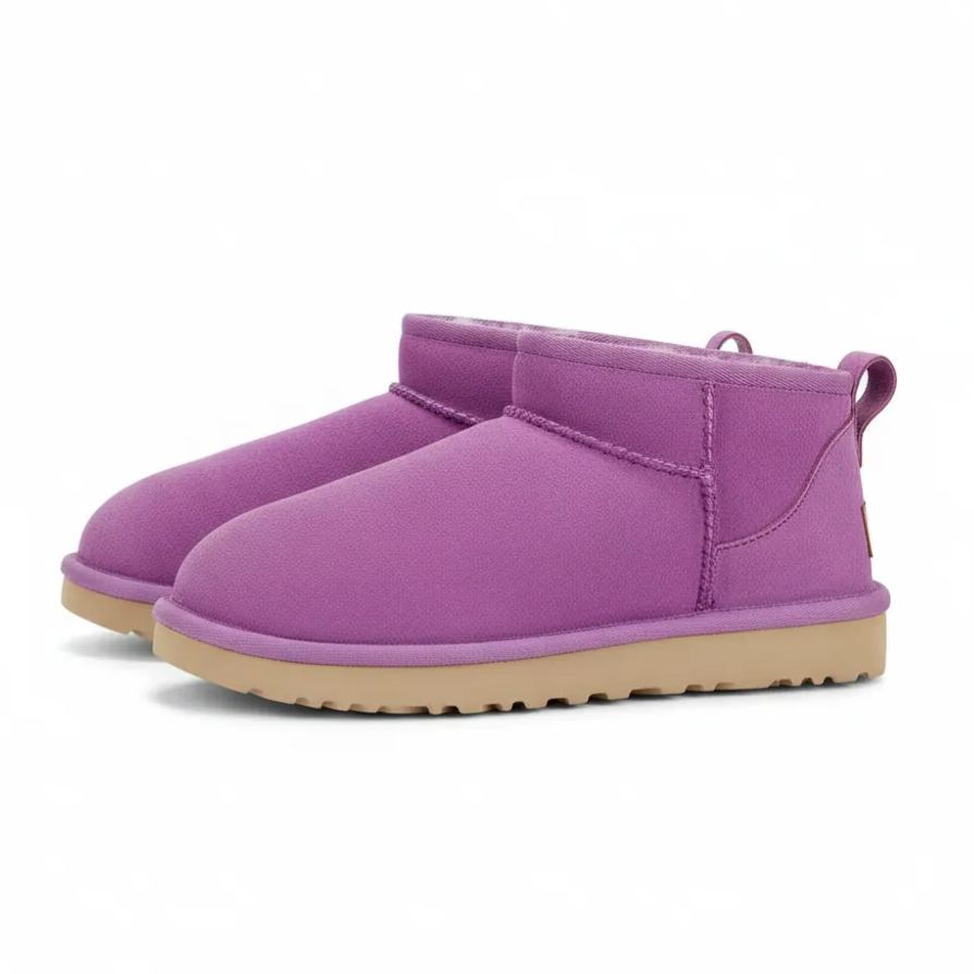 Pull On Style Classic Design Mini Boots
