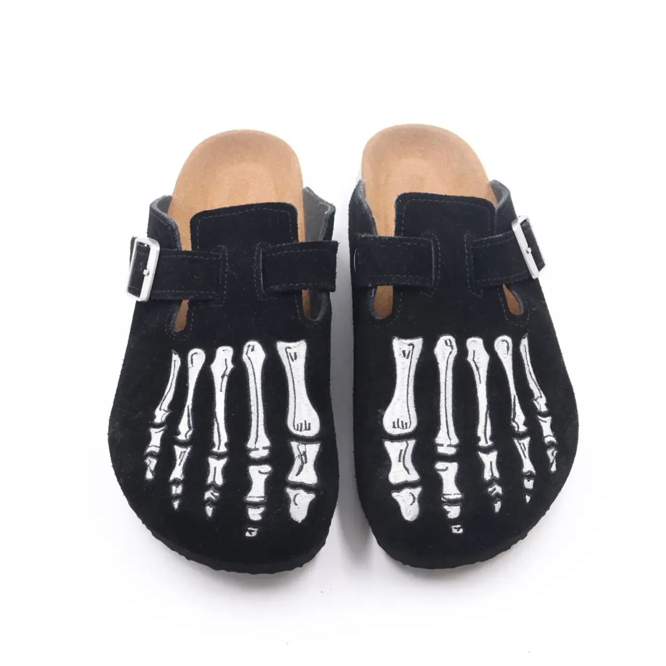 Embroidered Comfortable Cork Footbed Streetwear Clogs For Men