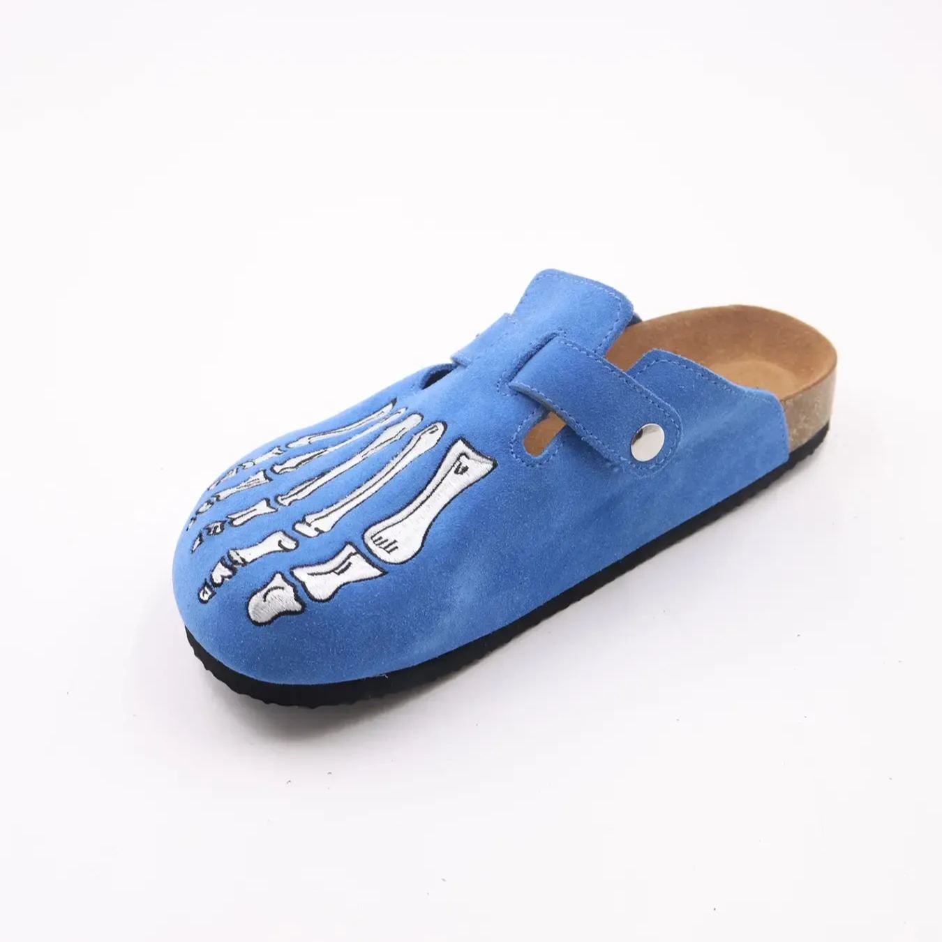 Embroidered Comfortable Cork Footbed Streetwear Clogs For Men
