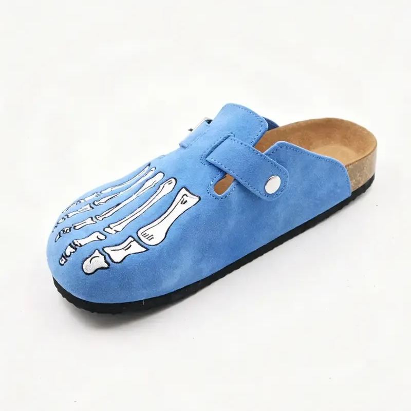 Embroidered Comfortable Cork Footbed Streetwear Clogs For Men