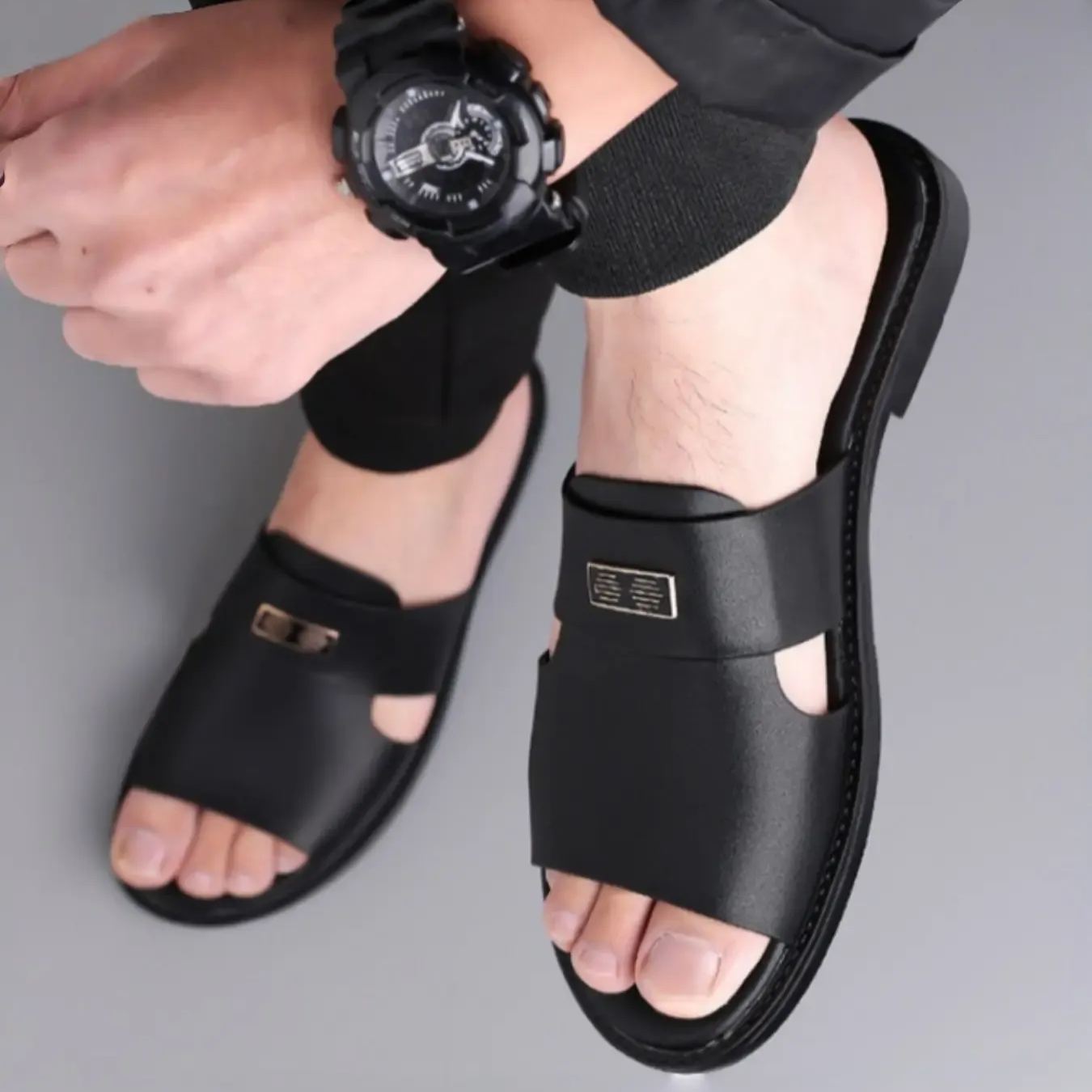 Lightweight Soft Sole Street Style Sandal For Men