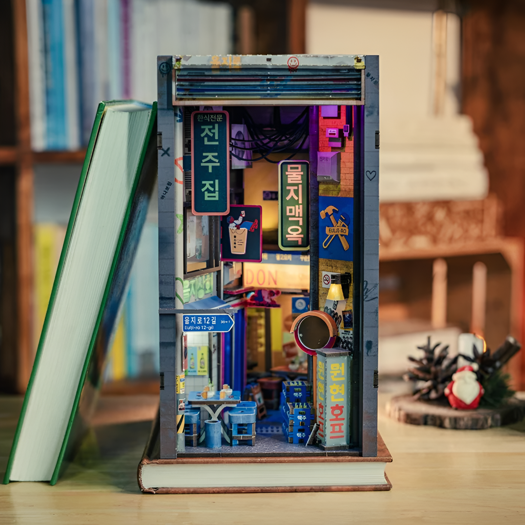 Miniature Book Nook Diorama Kit For Seoul Hipjiro Street Scene