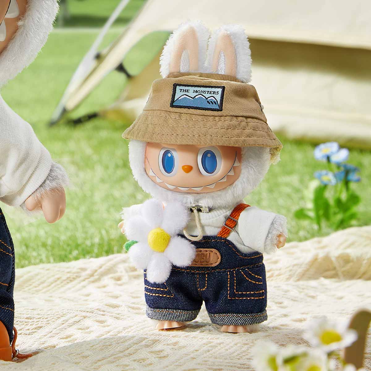 Labubu Vinyl Plush Doll Forest Creature With Pendant-Book Shelf Game