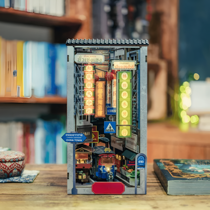 Miniature Book Nook Diorama Kit For Seoul Hipjiro Street Scene