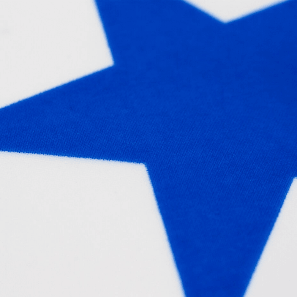 Honduras Terrace Flag with grommet hardware detail