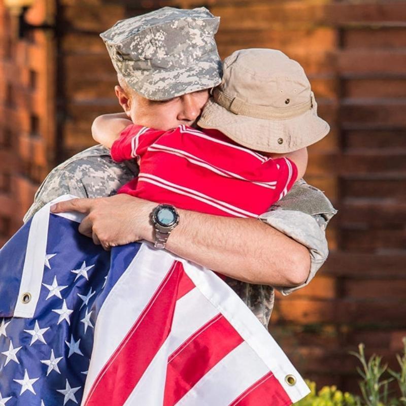 Sleeve Style American Flag – Reinforced Stitching for Outdoor-Globe Flags