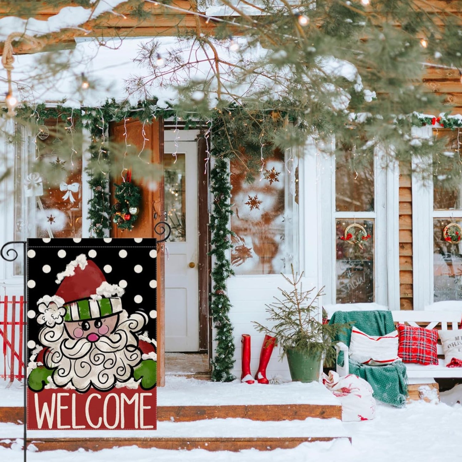 Christmas Santa Printed Flag For Yard Decoration with brass grommet hardware detail