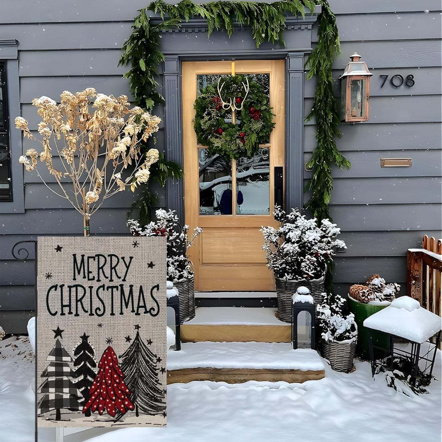 Outdoor Holiday Decoration Rustic Christmas Tree Flag-Globe Flags