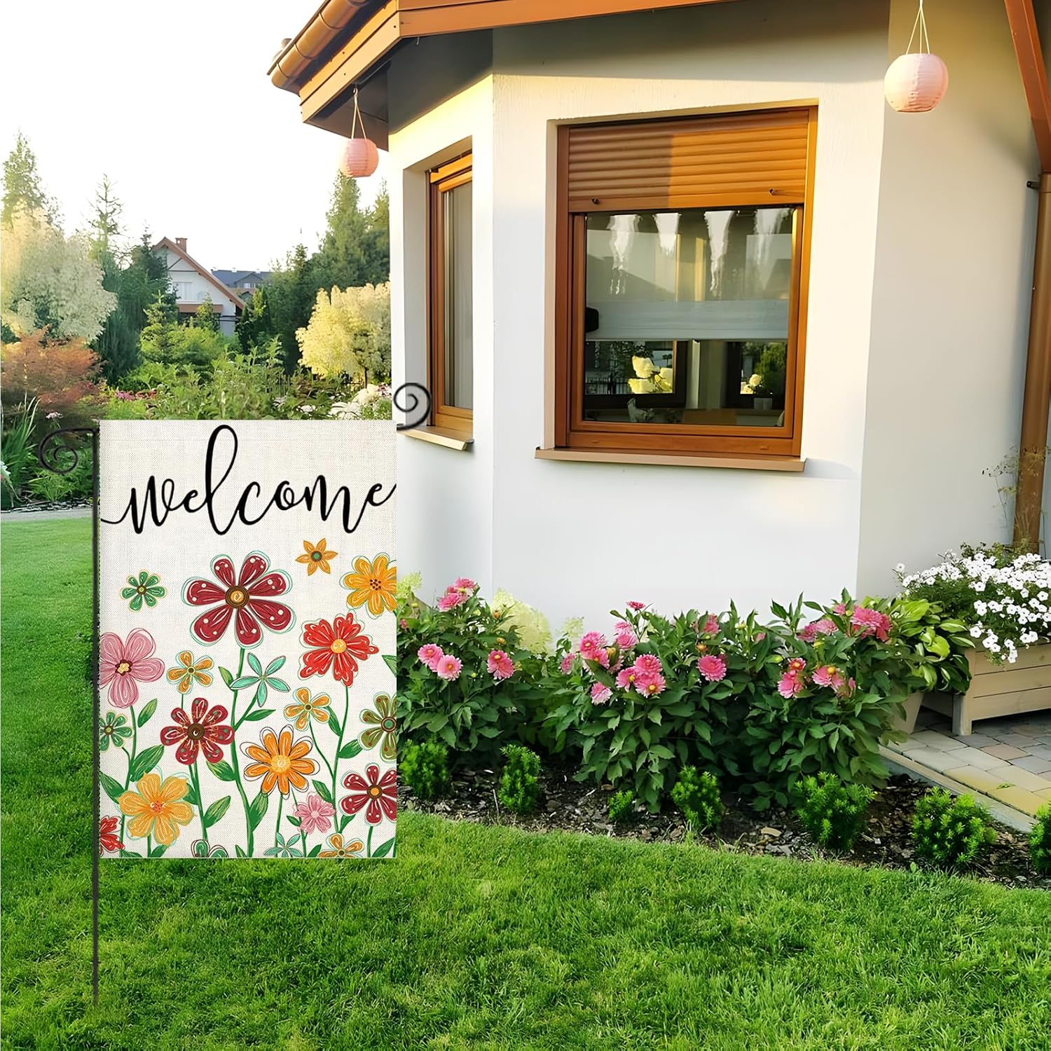 Spring Flowers Designed Welcome Banner-Globe Flags