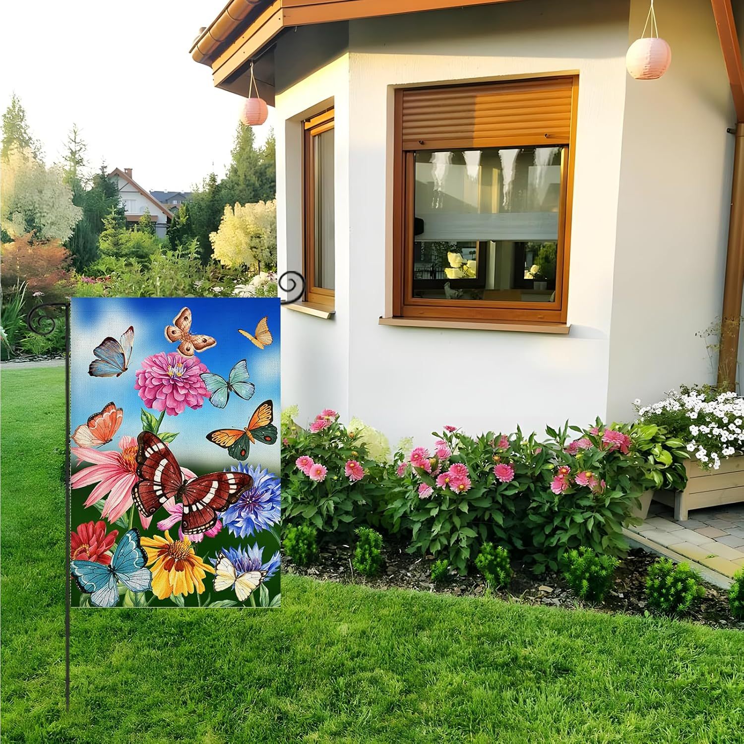 Butterfly And Floral Designed Decorative Banner-Globe Flags