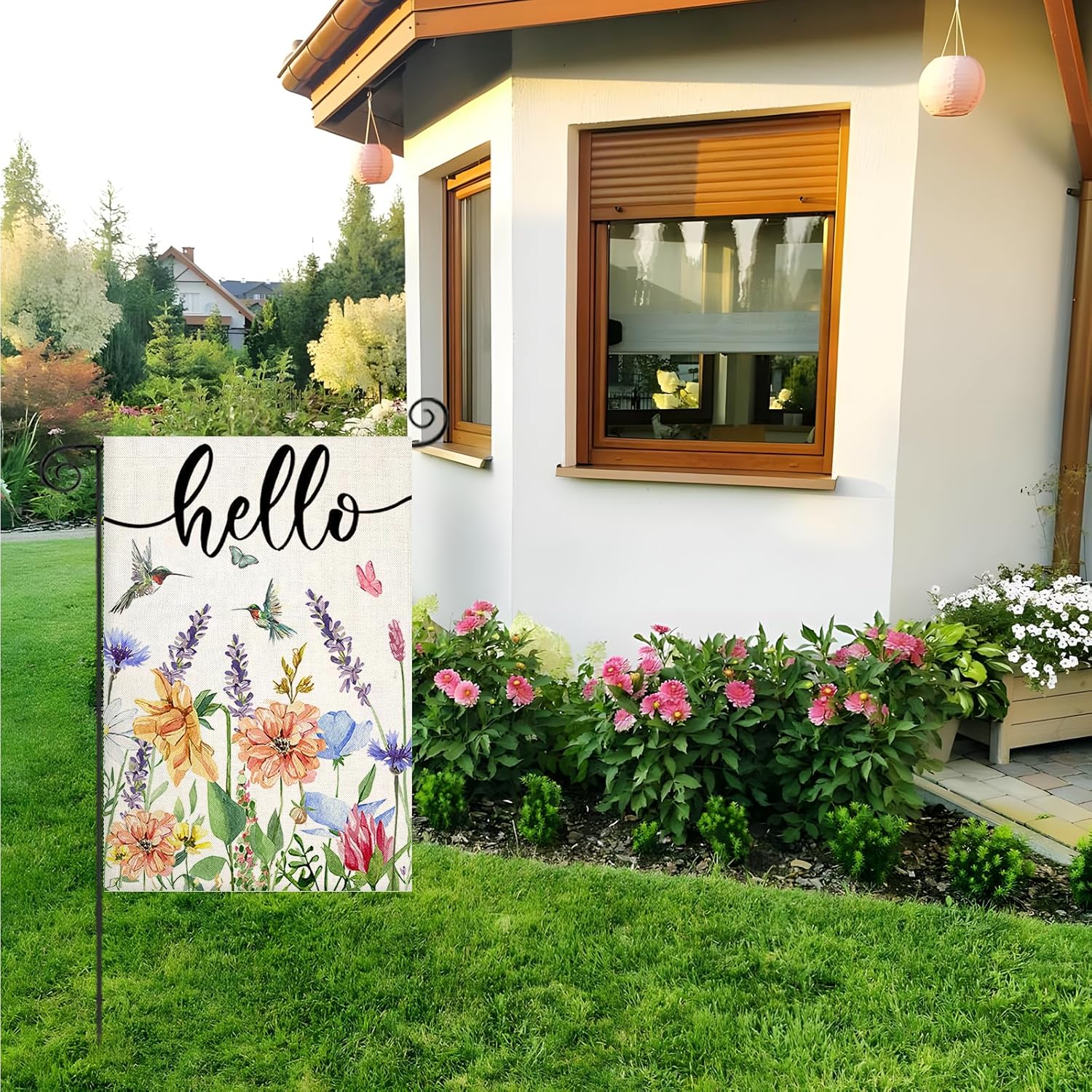 Spring Floral Themed Garden Flag fabric detail and color accuracy