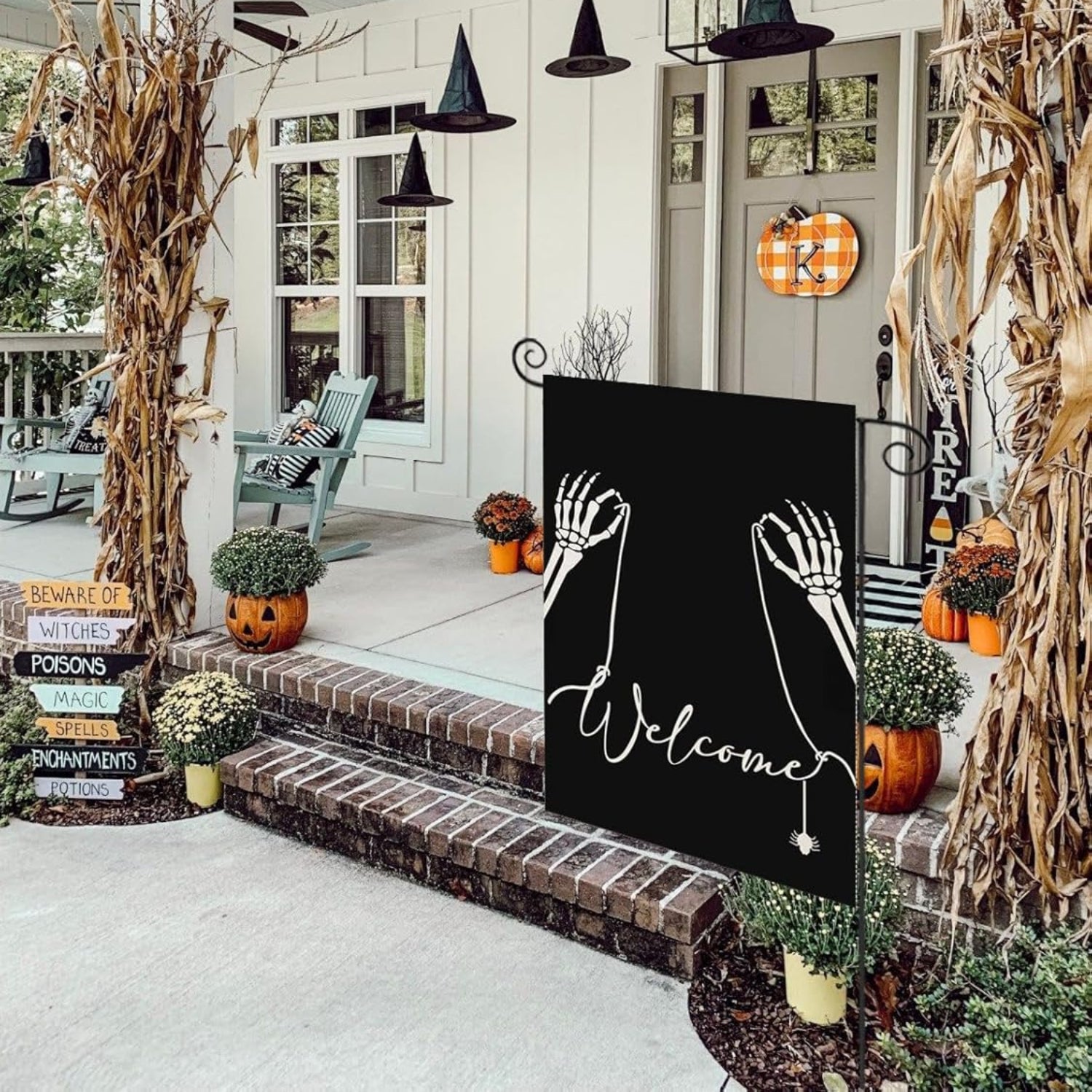 Halloween Themed Welcome Sign Flag-Globe Flags