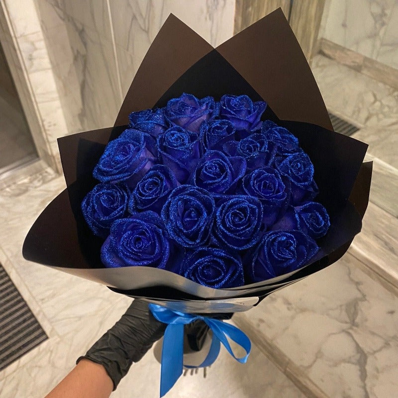 Artificial Rose Bouquet With Glitter Accents - Octopus Mood Toy