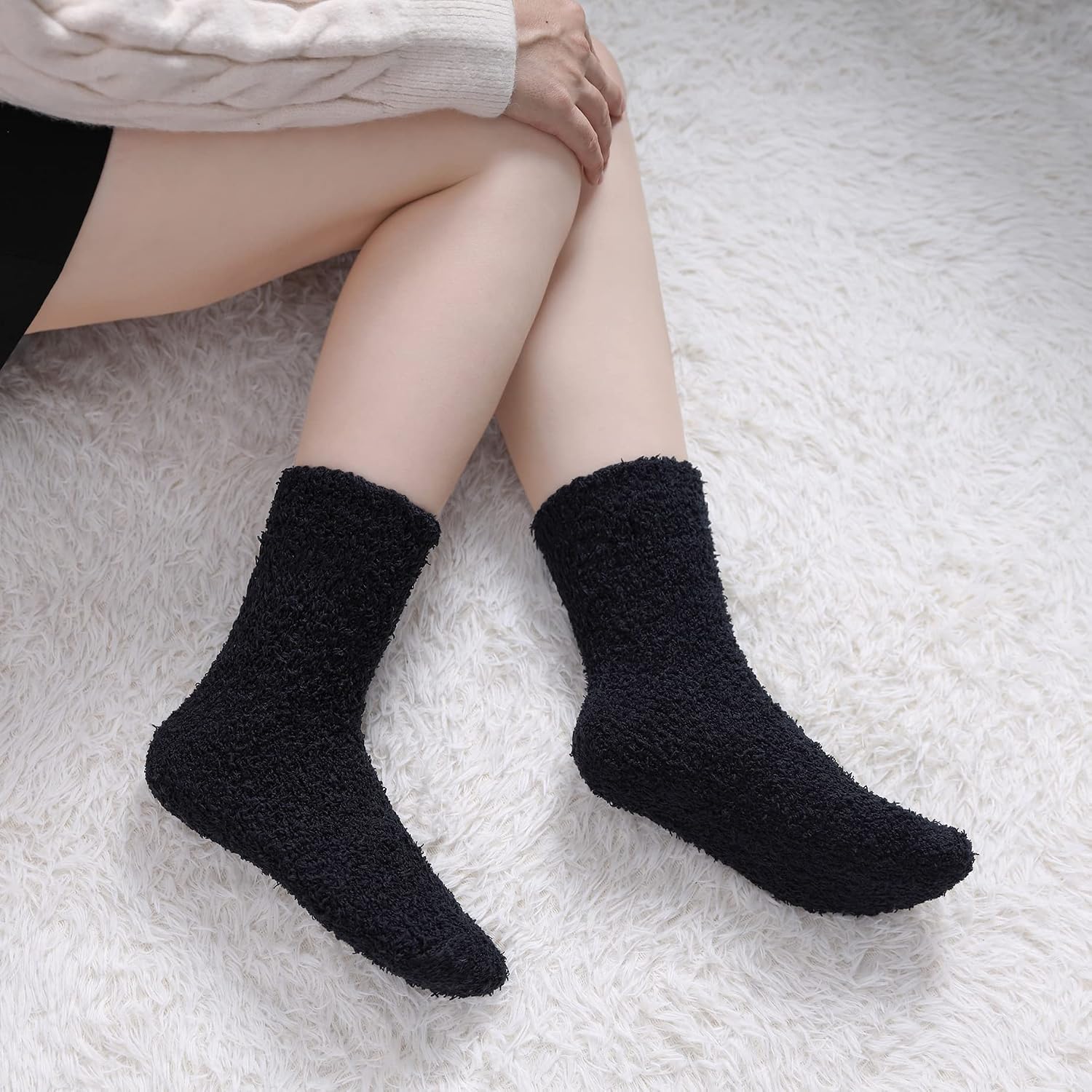 5 Piece Cozy Fuzzy Socks For Winter And Home Wear For Women-125 Pairs Of Cozy Fuzzy Socks For Winter And Home Wear For Women - Image 5