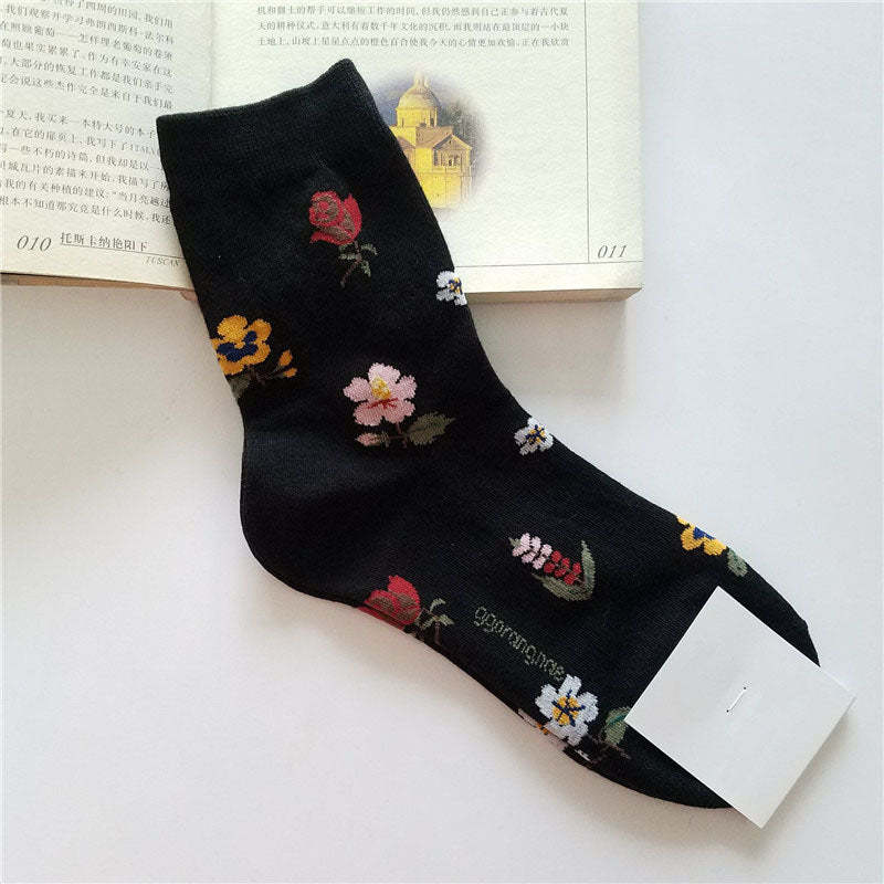 Floral Patterned Long Printed Socks Set