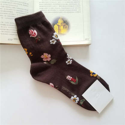 Floral Patterned Long Printed Socks Set