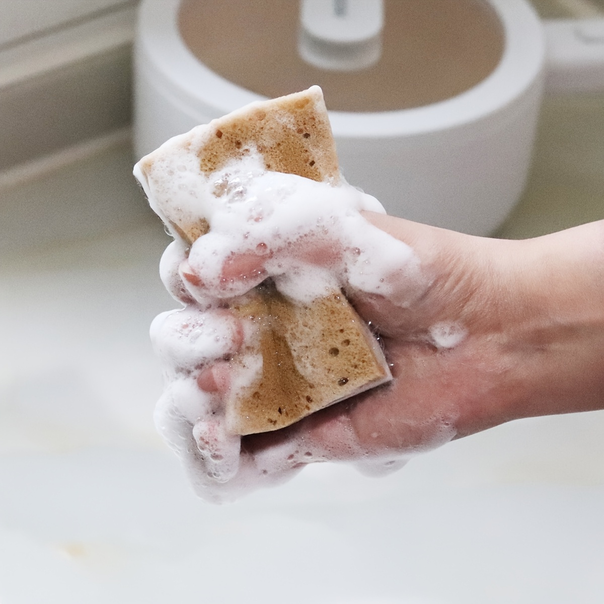  Super Absorbent Three-Layer Seaweed Cleaning Sponge