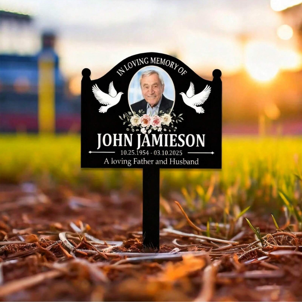 Personalized Metal Memorial Stake
