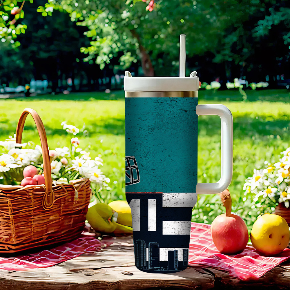 40oz Miami Football Tumbler with Straw