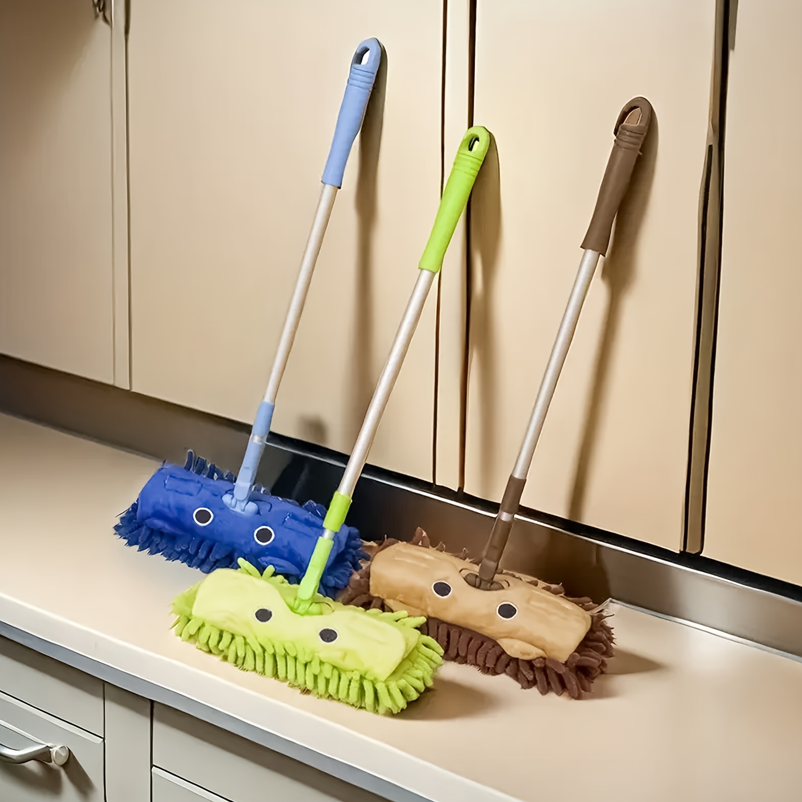 Bee Senor Mini Cleaning MopCartoon Character Design Mini Mop For Small Space Cleaning - Image 8