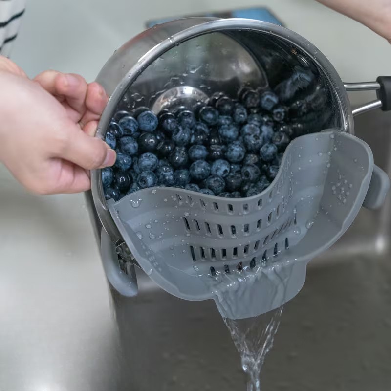 Clip On Pot Strainer For Pasta Vegetables Kitchen Colander ToolSnap Pot Universal Clip On Strainer - Image 2