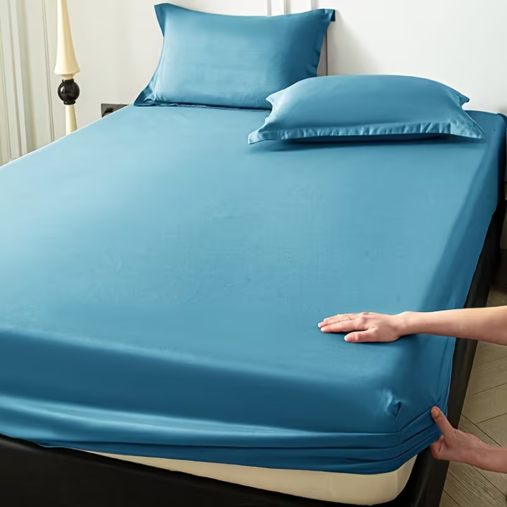 Soft Microfiber Fitted Bed SheetDeep Pocket Microfiber Fitted Bed Sheet Set - Image 5