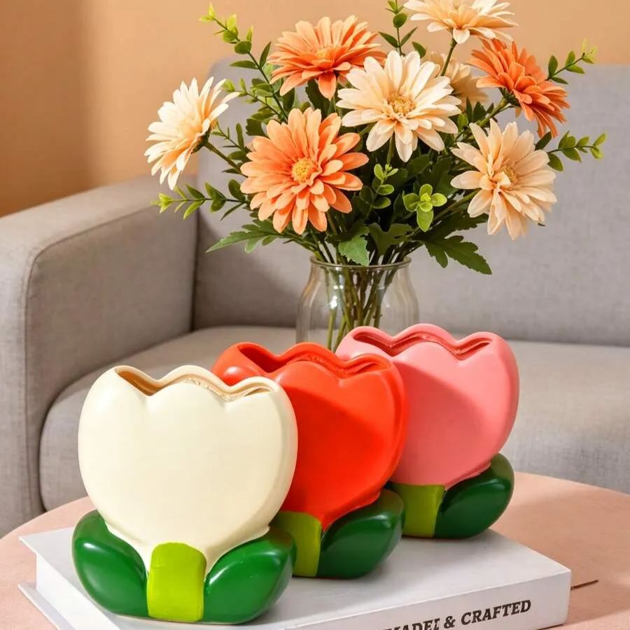 Handmade Realistic Strawberry Resin Vase Bohemian Style Home Decor Gift For Birthday Graduation