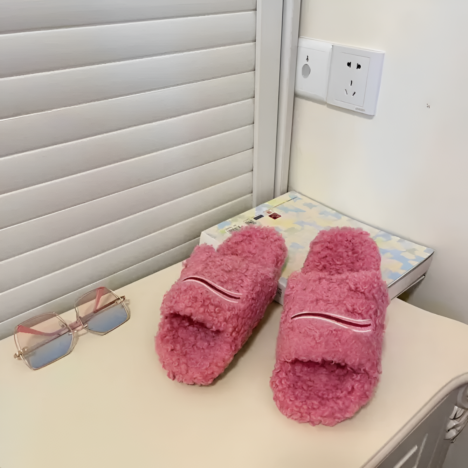 Unisex Outdoor Slide Slippers For Winter