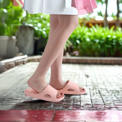 Quick Dry Non Slip Men and Women Bath Slippers with Holes