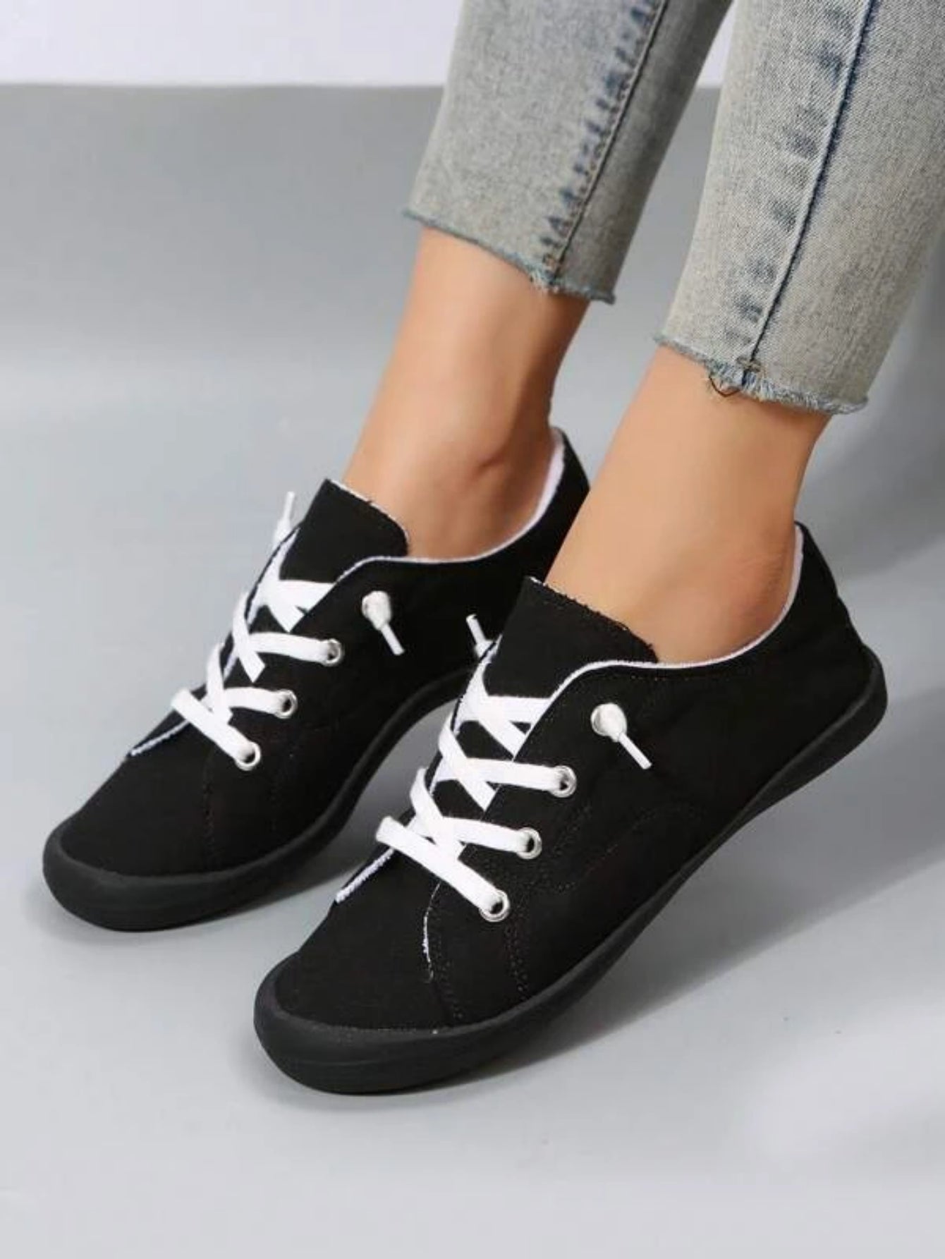 Lace Up Casual Sneakers-Comfy Garden Clogs