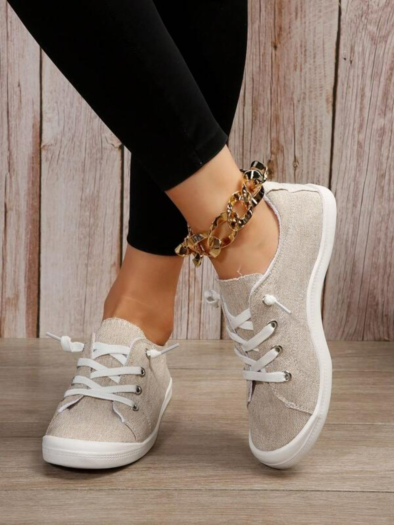 Lace Up Casual Sneakers-Comfy Garden Clogs