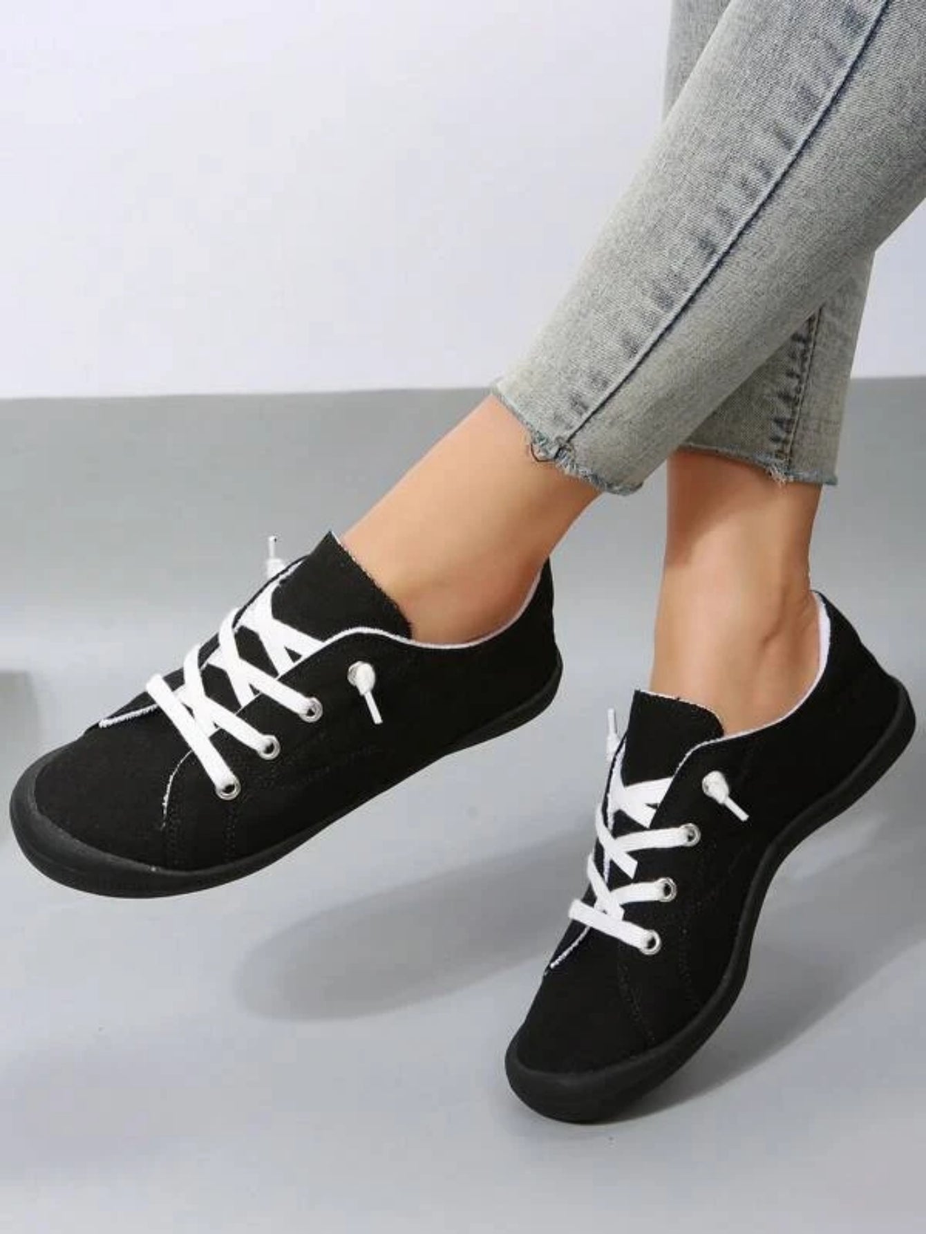 Lace Up Casual Sneakers-Comfy Garden Clogs