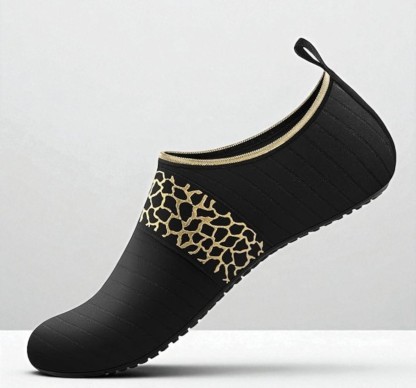 Quick Dry Aqua Socks For Men And Women