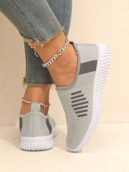 Striped Design Running Shoes-Comfy Garden Clogs